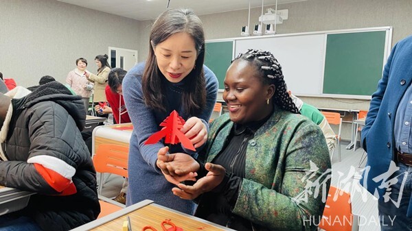 taptap点点体育：做中外文化交流使者