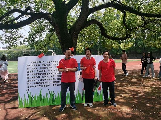 taptap点点体育：心向党 奋力跑5.jpg